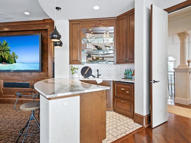 1436 JOHN RINGLING PARKWAY, Sarasota, FL 34236