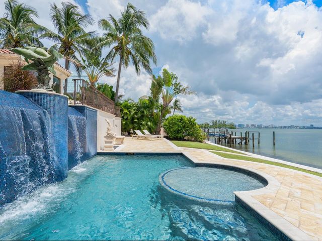 1436 JOHN RINGLING PARKWAY, Sarasota, FL 34236