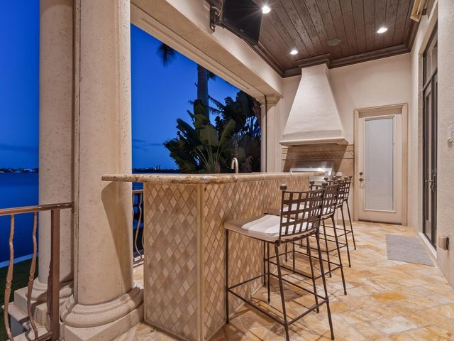 1436 JOHN RINGLING PARKWAY, Sarasota, FL 34236