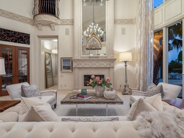 1436 JOHN RINGLING PARKWAY, Sarasota, FL 34236