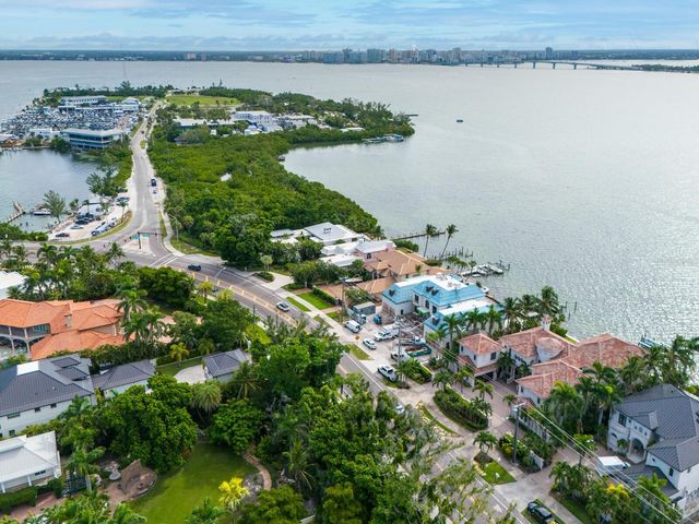1436 JOHN RINGLING PARKWAY, Sarasota, FL 34236