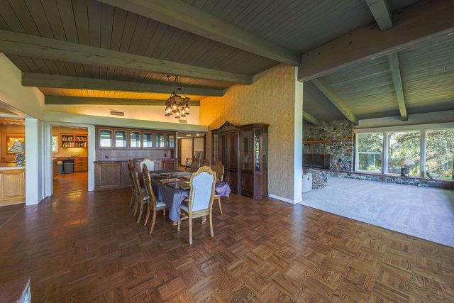 10209 Ranch Rd, Rough And Ready, CA 95975