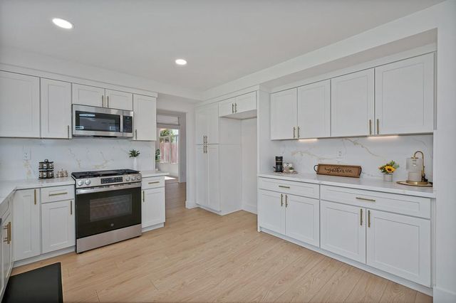 8320 Leda Ct, Antelope, CA 95843