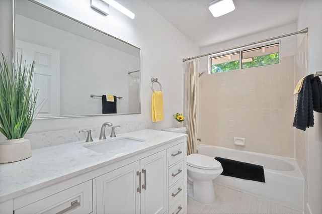 8320 Leda Ct, Antelope, CA 95843