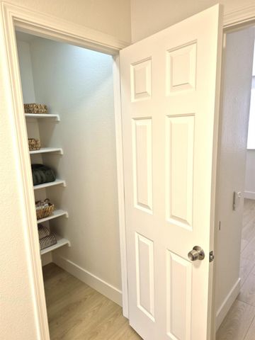 8320 Leda Ct, Antelope, CA 95843