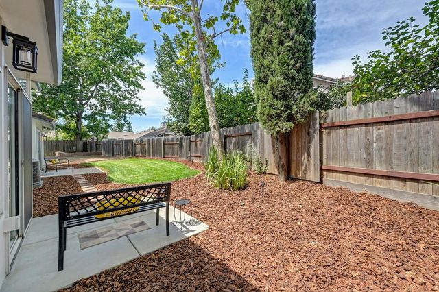 8320 Leda Ct, Antelope, CA 95843