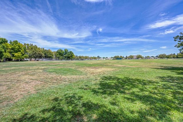 8320 Leda Ct, Antelope, CA 95843