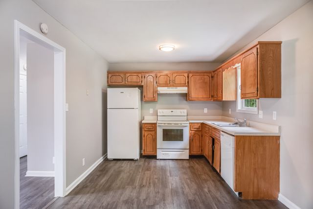 389 Brook Mead Dr, Clarksville, TN 37042