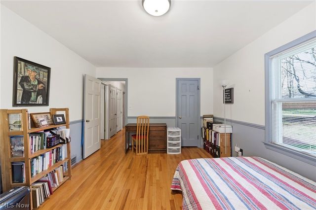 2044 S Belvoir Boulevard, South Euclid, OH 44121