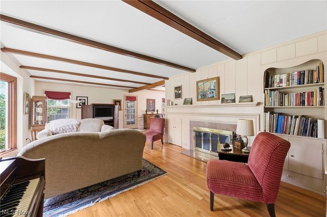 2044 S Belvoir Boulevard, South Euclid, OH 44121