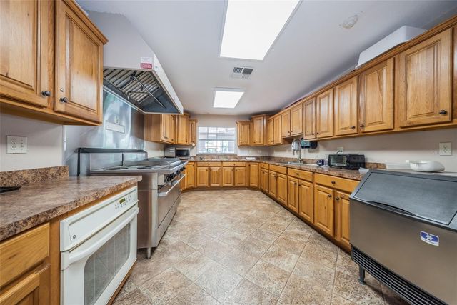 4876 BOONESBORO COURT, New Port Richey, FL 34655