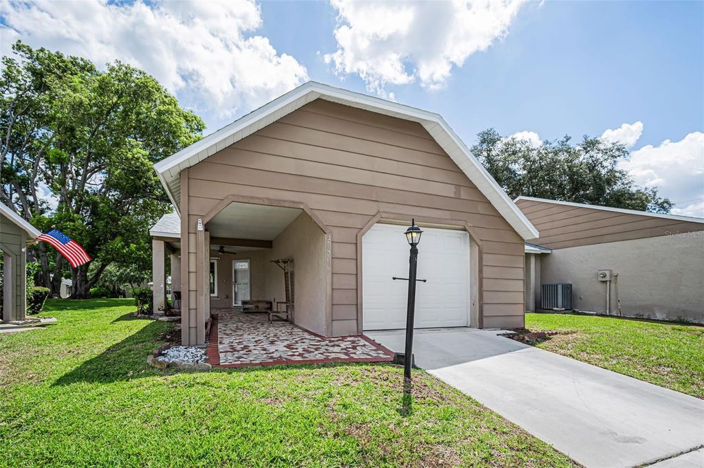 4876 BOONESBORO COURT, New Port Richey, FL 34655
