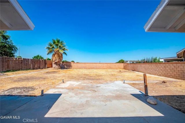 44011 11th East, Lancaster, CA 93535