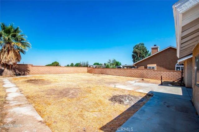 44011 11th East, Lancaster, CA 93535