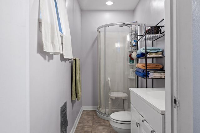 1102 Collins Circle, Chattanooga, TN 37411