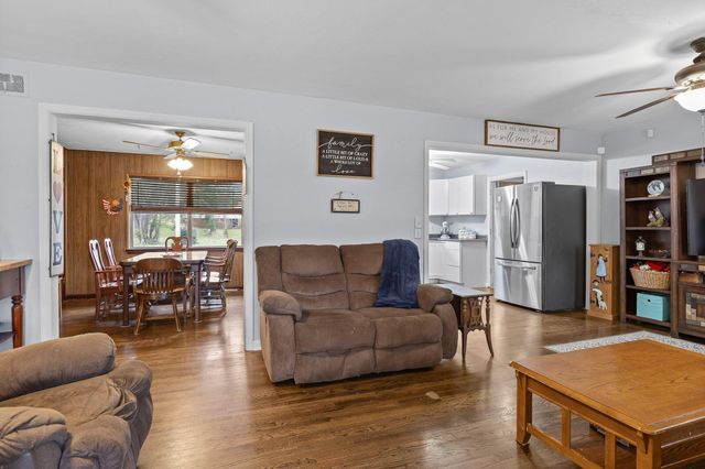 1102 Collins Circle, Chattanooga, TN 37411