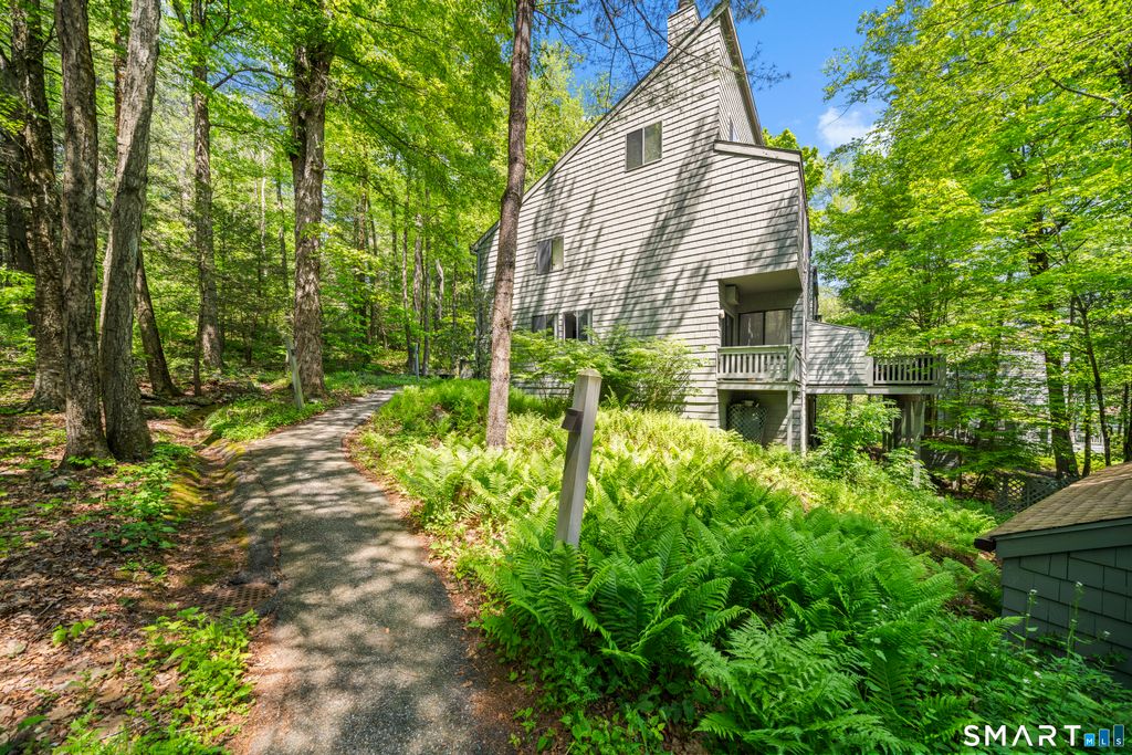 39 Evergreen Road 39, Torrington, CT 06790
