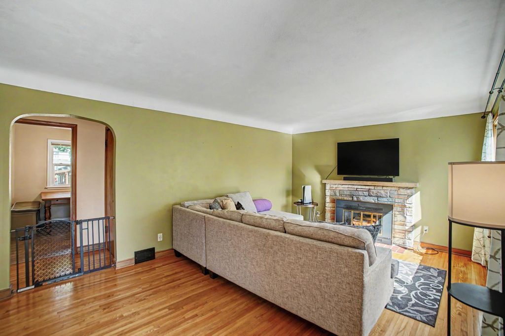 1595 Maywood Street, Saint Paul, MN 55117 — photo 3