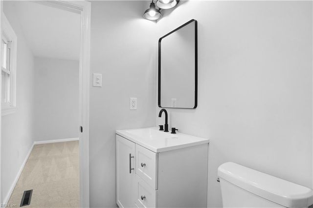 3 Marilea CIR, Newport News, VA 23606