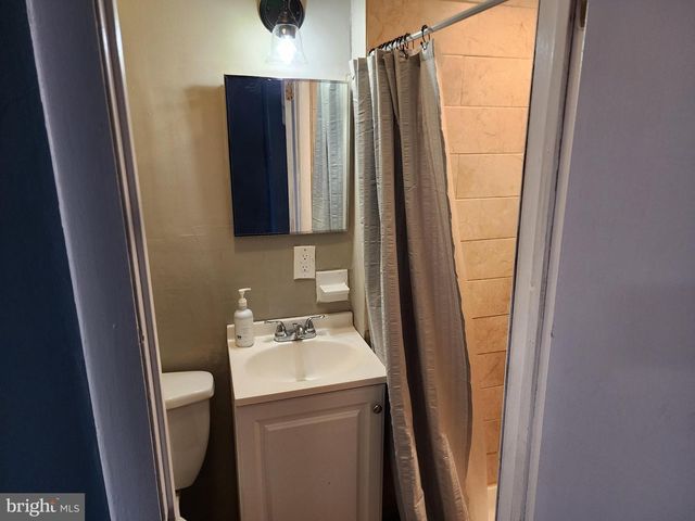 6017 ELMWOOD AVE, Philadelphia, PA 19142