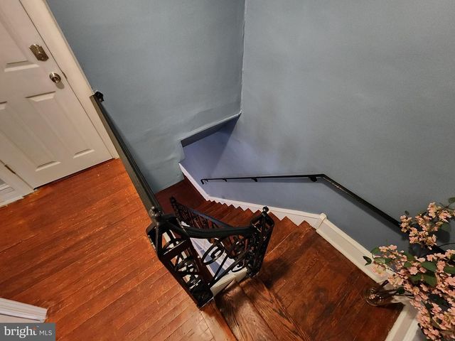 6017 ELMWOOD AVE, Philadelphia, PA 19142