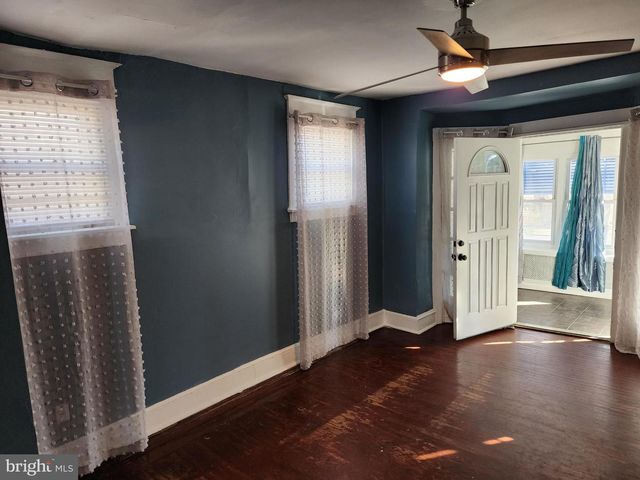 6017 ELMWOOD AVE, Philadelphia, PA 19142