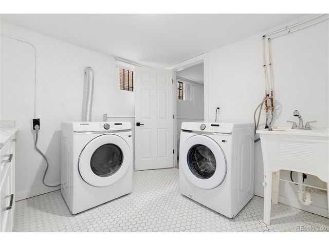2925 E 14th Ave, Denver, CO 80206