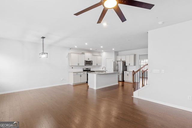 828 Royal Red Court, Mcdonough, GA 30253