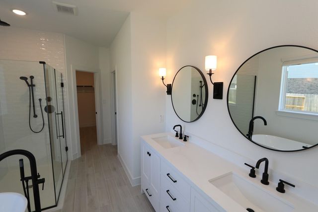 2627 Good Morrow Drive, Rosenberg, TX 77471