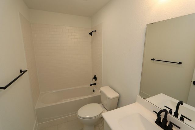 2627 Good Morrow Drive, Rosenberg, TX 77471