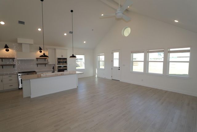 2627 Good Morrow Drive, Rosenberg, TX 77471