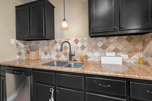 2101 S Hayden Street, Amarillo, TX 79109