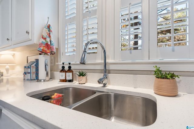 128 CHESHIRE LANE, Pelham, AL 35124