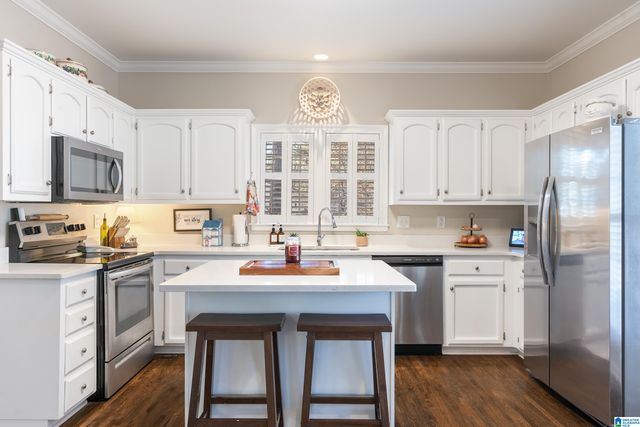 128 CHESHIRE LANE, Pelham, AL 35124