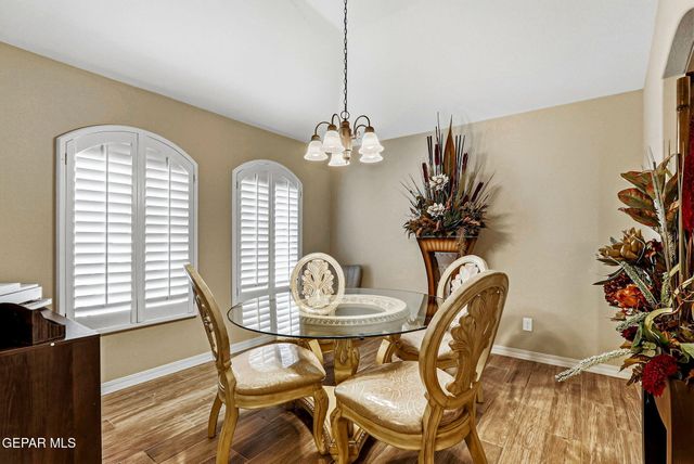 13736 Garforth Avenue, Horizon City, TX 79928