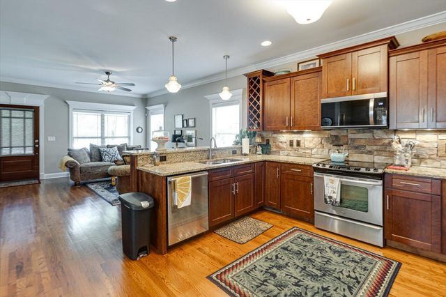 10683 Ferran Way, Apison, TN 37302