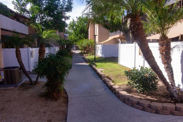 12750 Laurel Street, Lakeside, CA 92040