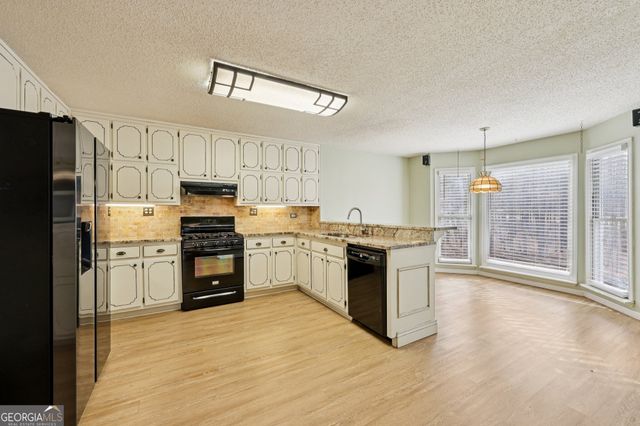 130 The Farm Road, Mcdonough, GA 30252