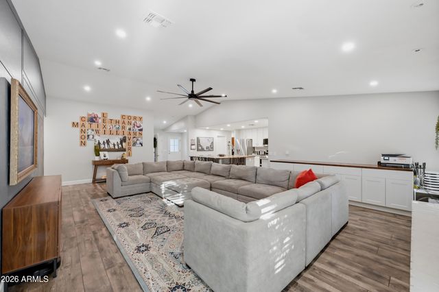 1102 N FOREST --, Mesa, AZ 85203