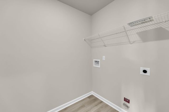4030 Lemon Grass Lane, Ravenel, SC 29470