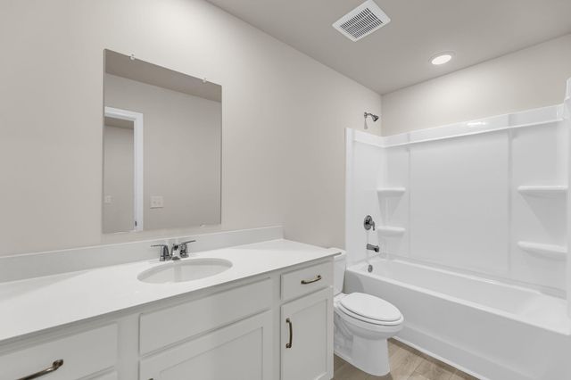 4030 Lemon Grass Lane, Ravenel, SC 29470