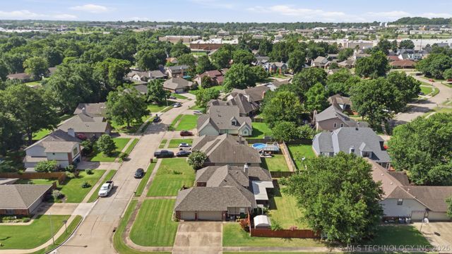 1832 N 15th Street, Broken Arrow, OK 74012