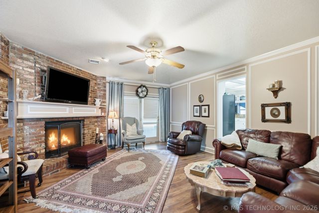 1832 N 15th Street, Broken Arrow, OK 74012