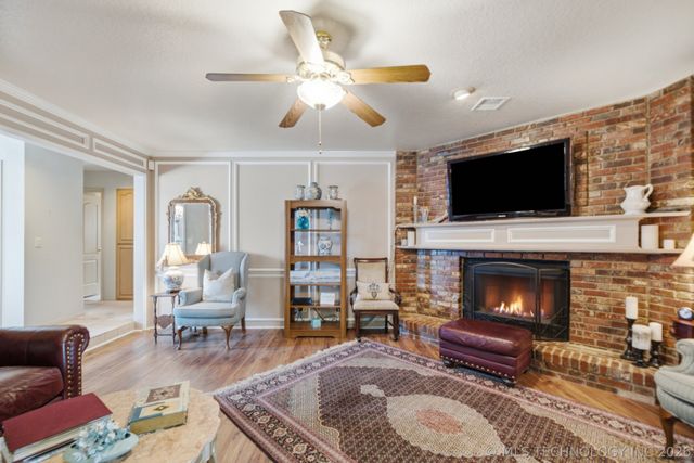 1832 N 15th Street, Broken Arrow, OK 74012