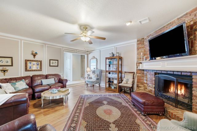 1832 N 15th Street, Broken Arrow, OK 74012