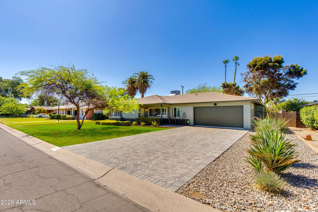 4645 E CAMBRIDGE Avenue, Phoenix, AZ 85008 — photo 3