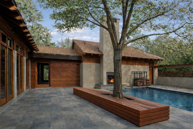 20545 Linden Road, Deephaven, MN 55331