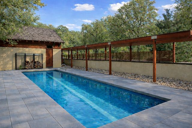 20545 Linden Road, Deephaven, MN 55331