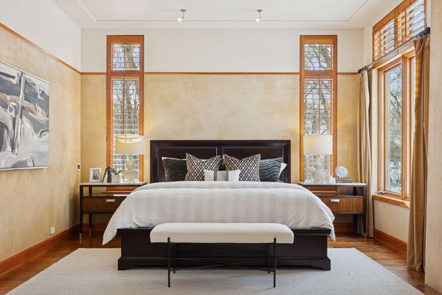 20545 Linden Road, Deephaven, MN 55331