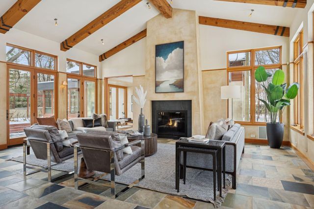 20545 Linden Road, Deephaven, MN 55331